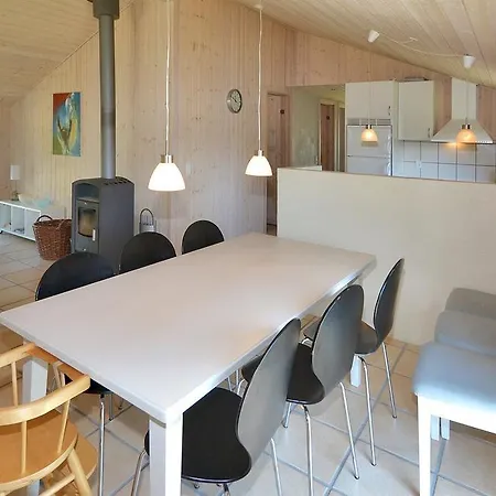 Holiday Enebaervangen G- 1011